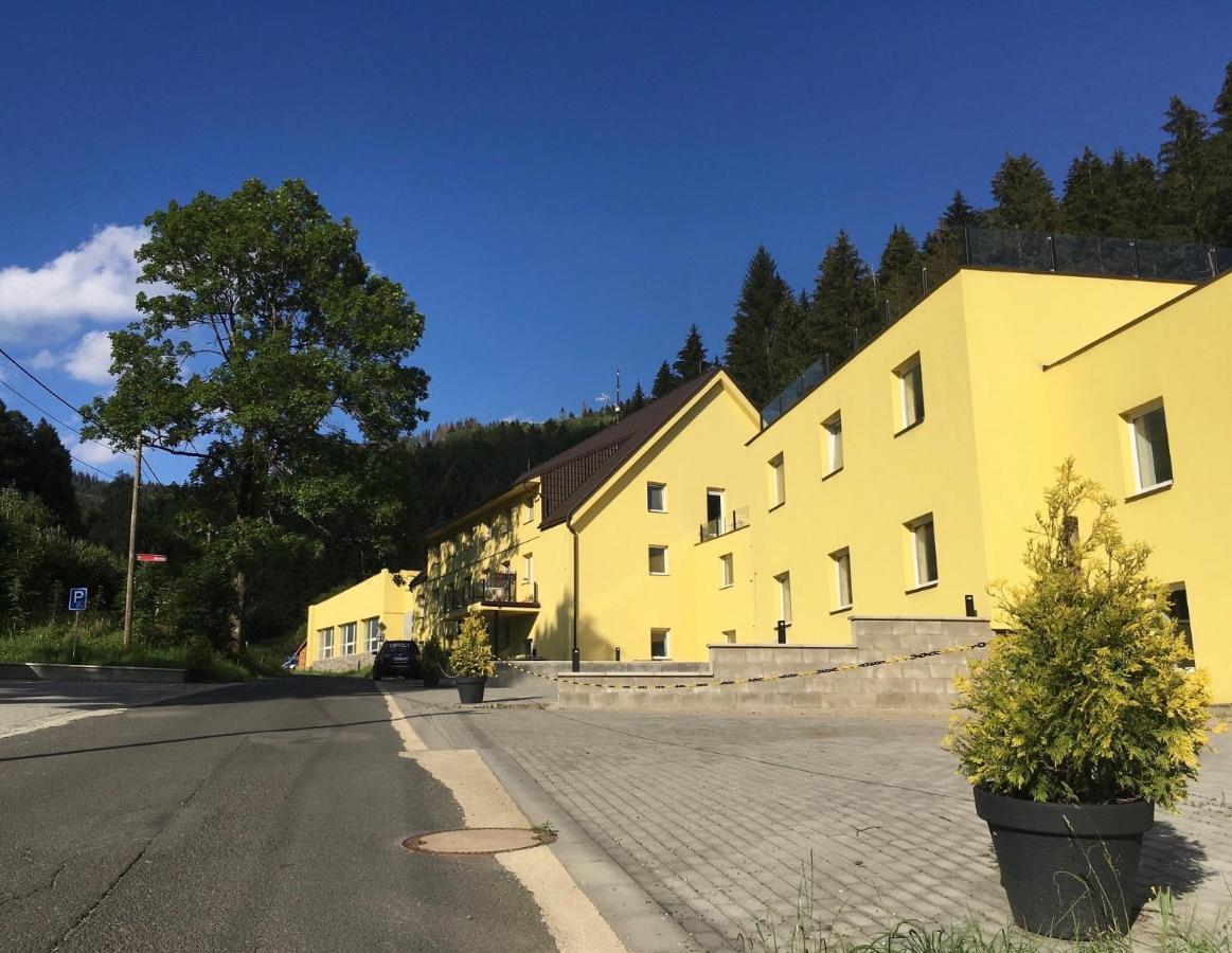Black&White Apartments, Mýtinka, Jeseník Exterior foto